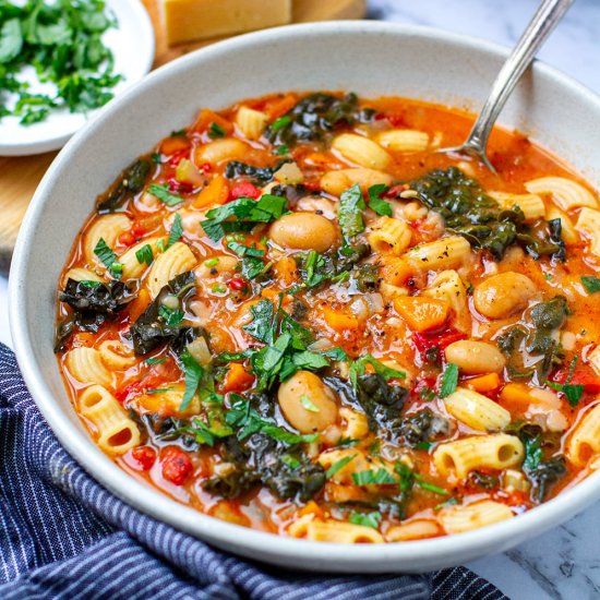 Instant Pot Pasta e Fagioli Soup