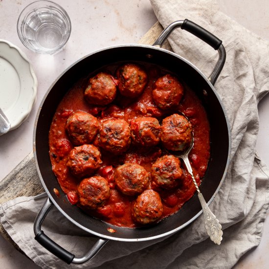 Cheese stuffed Italian meatballs