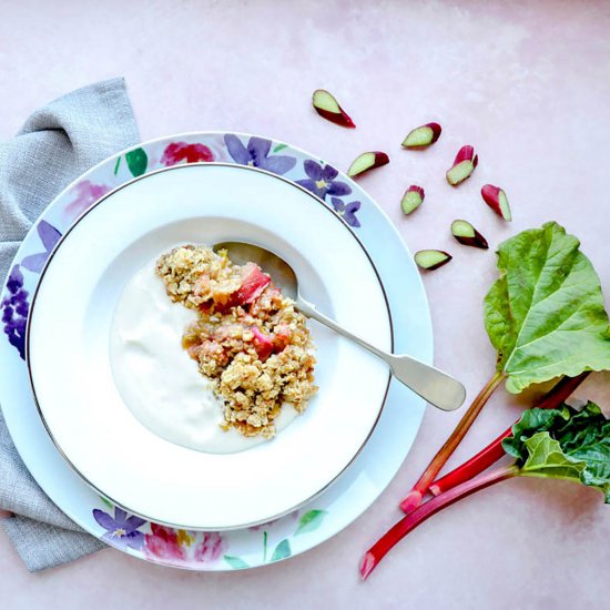 Classic Rhubarb Crumble