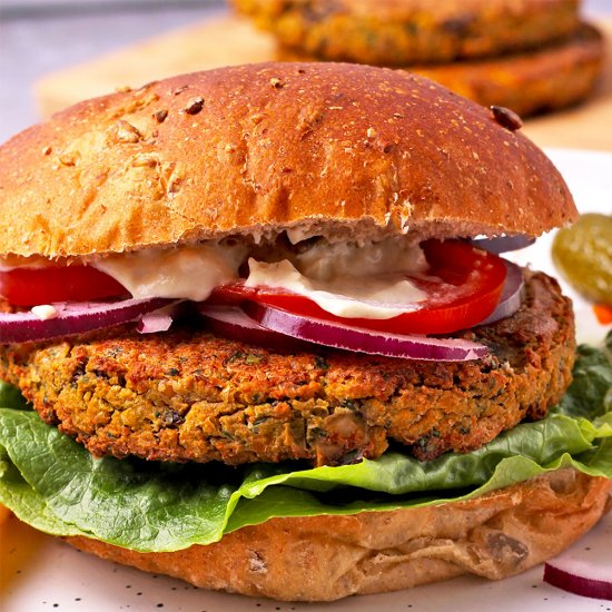 Vegan Chickpea Burgers