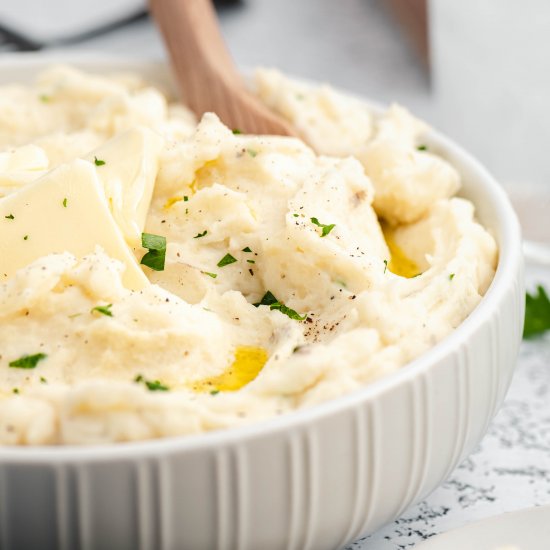 Instant Pot Garlic Mashed Potatoes