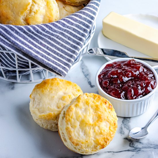 Old Fashioned Buttermilk Biscuits