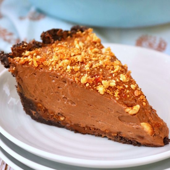 Nutella Pie with Hazelnut Praline