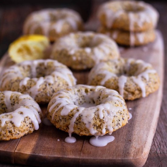 Lemon Poppyseed Baked Donuts