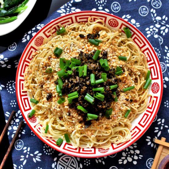 Vegetarian Yibin Kindling Noodles