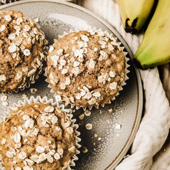 Banana oatmeal muffins