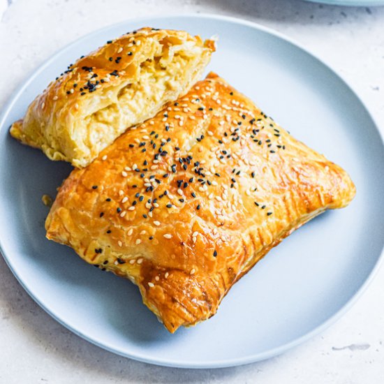 Bakery Style Chicken Puffs