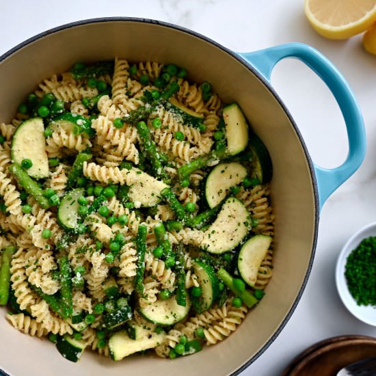 Garlicky Pasta Primavera