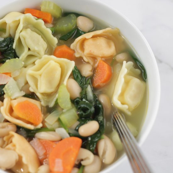 White Bean and Tortellini Soup