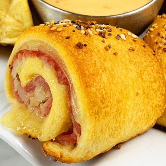 Easy Reuben Roll Ups