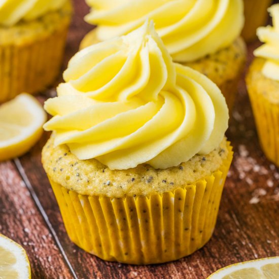 Lemon Poppy Seed Cupcakes