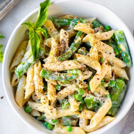 Creamy Asparagus Pasta