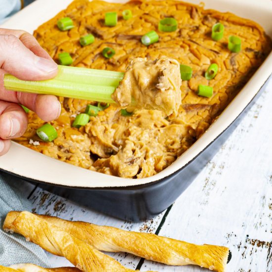 Vegan Buffalo Chicken Dip