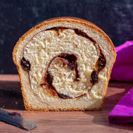 Sourdough Cinnamon Raisin Bread