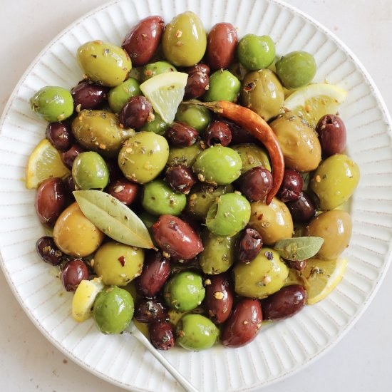 The most delicious marinated olives