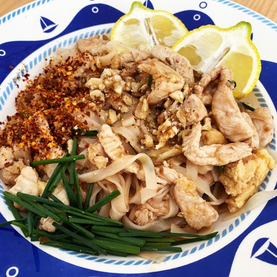 Easy Chicken Pad Thai