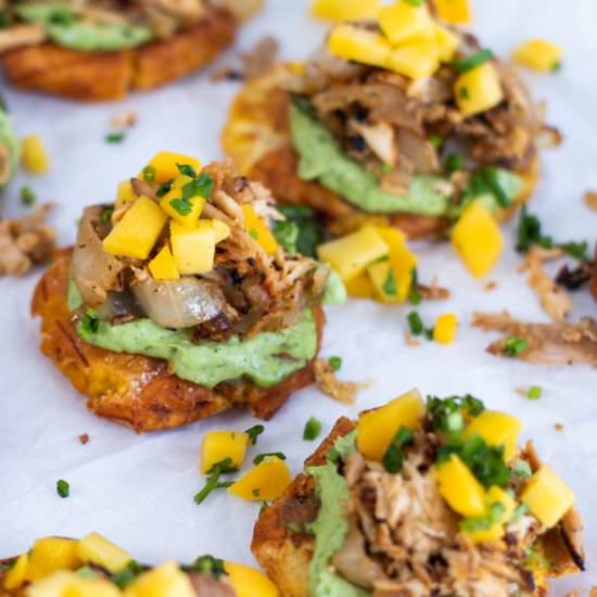 Chicken Vaca Frita Tostones