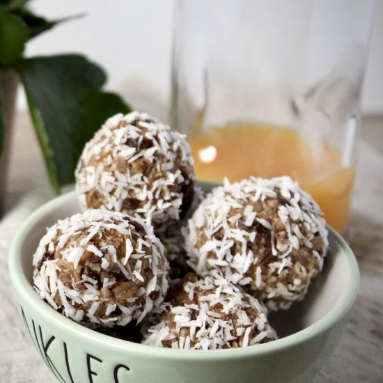 Farro Protein Balls