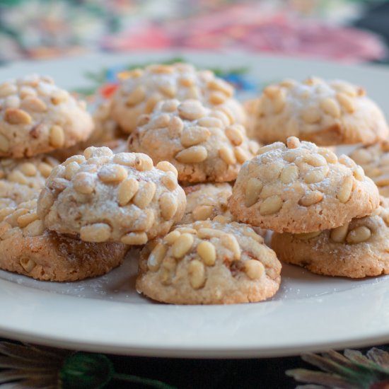 Pine Nut Macaroon Cookies