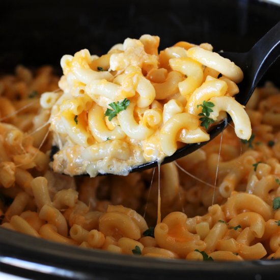 Slow Cooker Mac & Cheese