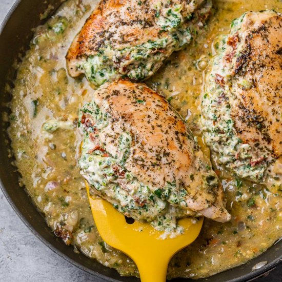 CHEESY ITALIAN STUFFED CHICKEN BREA