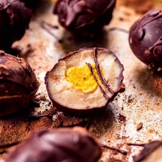 Vegan Creme Eggs