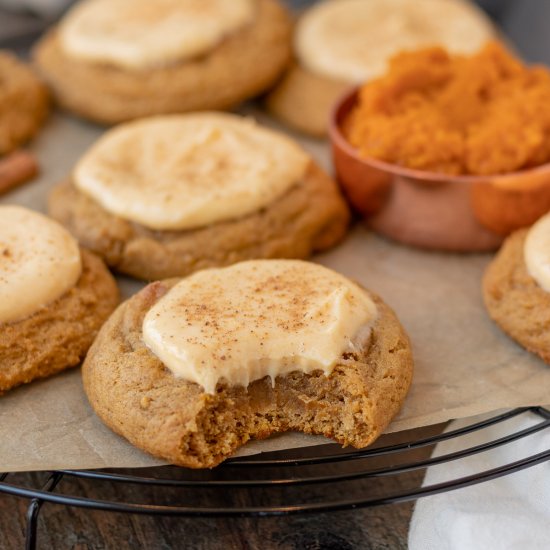 Pumpkin Cheesecake Cookies