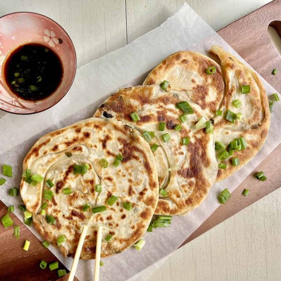 Scallion pancake (Cong You Bing)