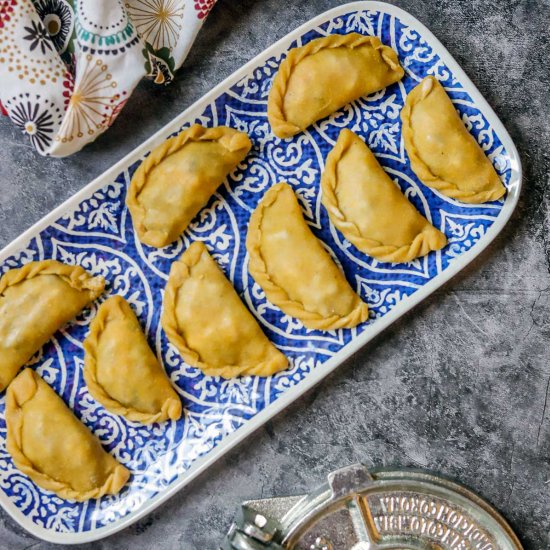 Flakey Empanada Dough