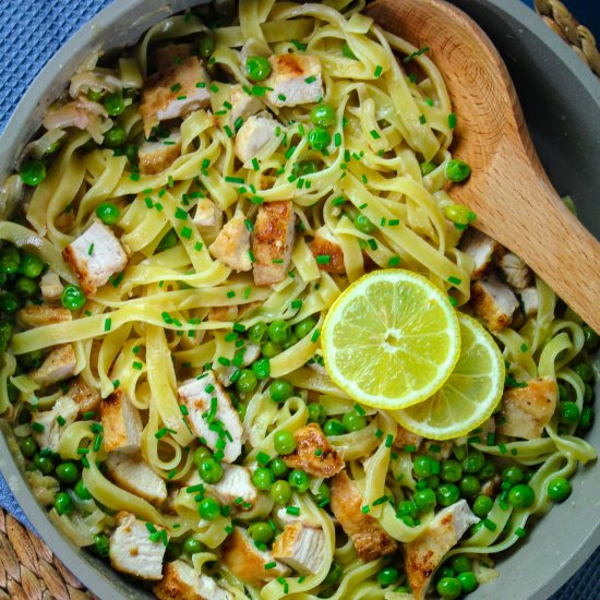 Creamy Lemon Chicken Pasta