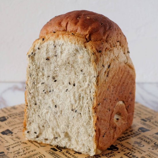 Black Sesame Poolish Loaf Bread