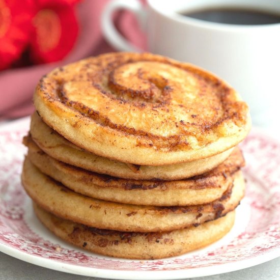 Keto Cinnamon Roll Pancakes