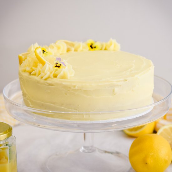 Lemon Curd Cake with Buttercream