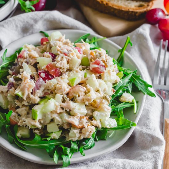 Healthy Tuna Waldorf Salad