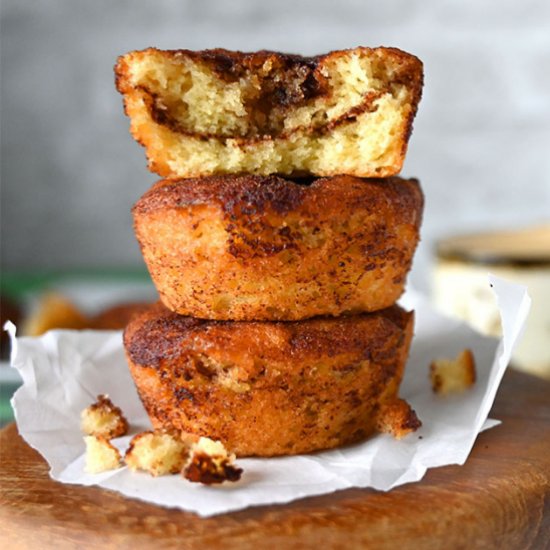 Keto Coffee Cake Muffins