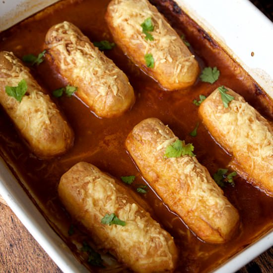 Quenelles in shrimp sauce