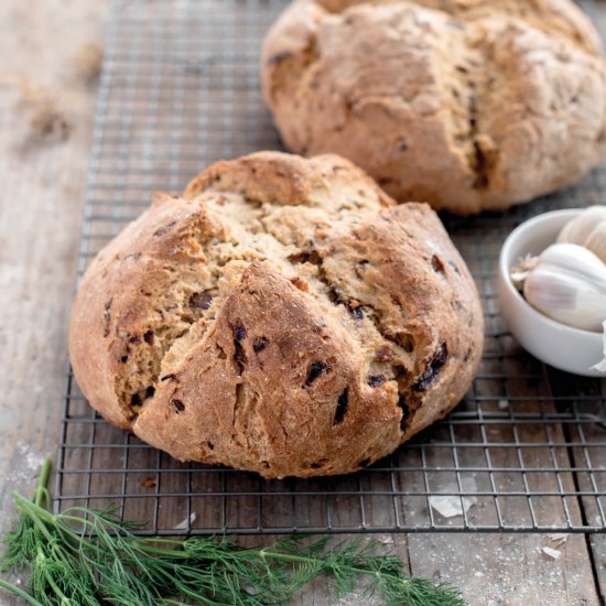 Garlic Dill Soda Bread