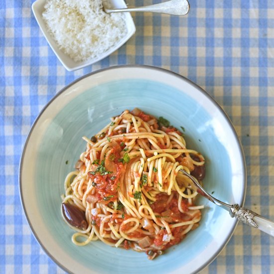 olive, caper and tomato pasta