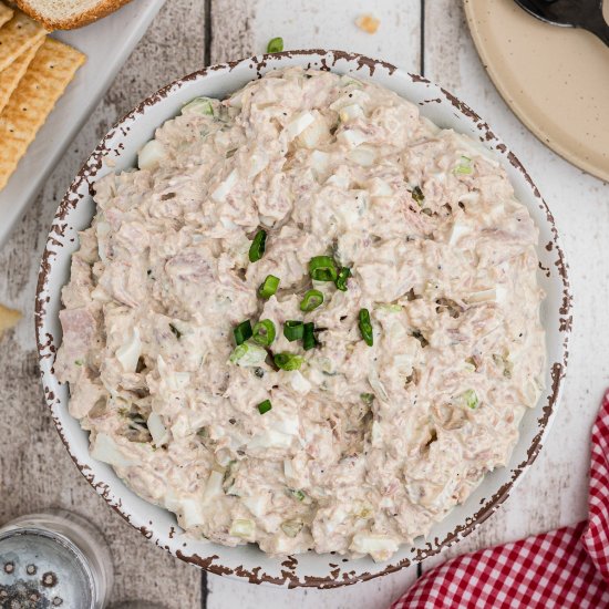 Tuna Salad with Egg