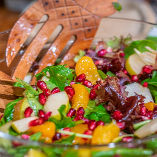 Mixed Salad with Fruit