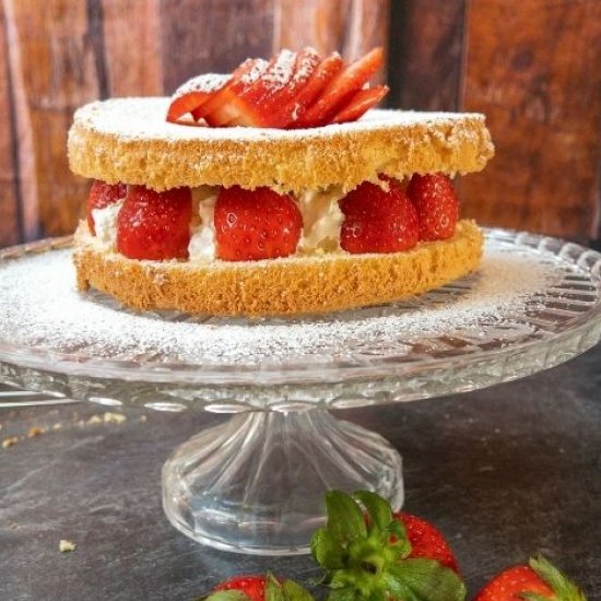 Strawberry Sponge Cake