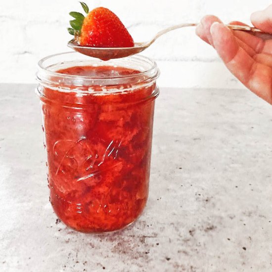 Homemade Strawberry Sauce (compote)