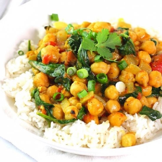 coconut chickpea curry with spinach