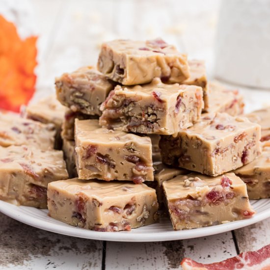 MAPLE BACON FUDGE