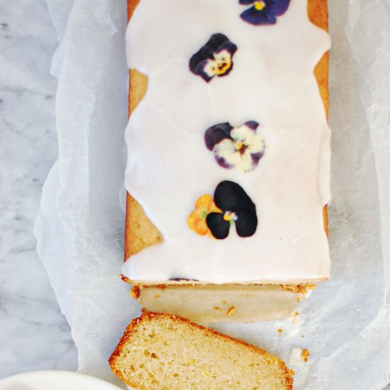 Eggless lemon cake