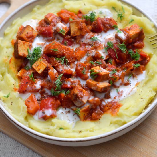 Hungarian Goulash with Tofu