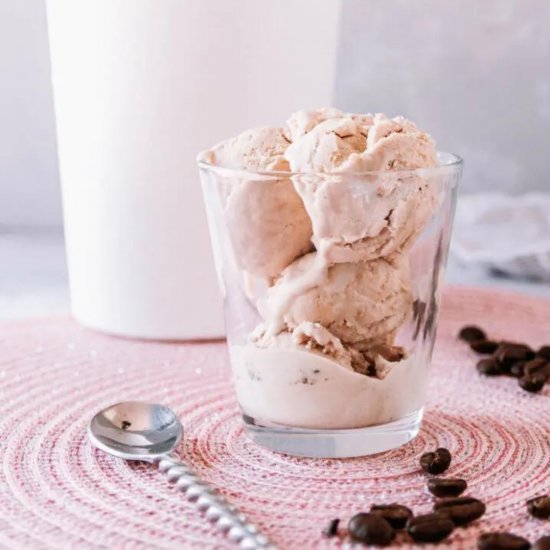 No-Churn Coffee Ice Cream