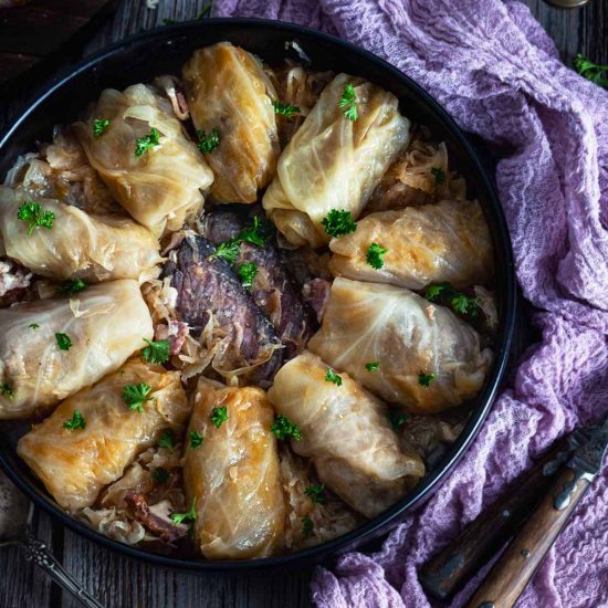 Bosnian Stuffed Cabbage Rolls