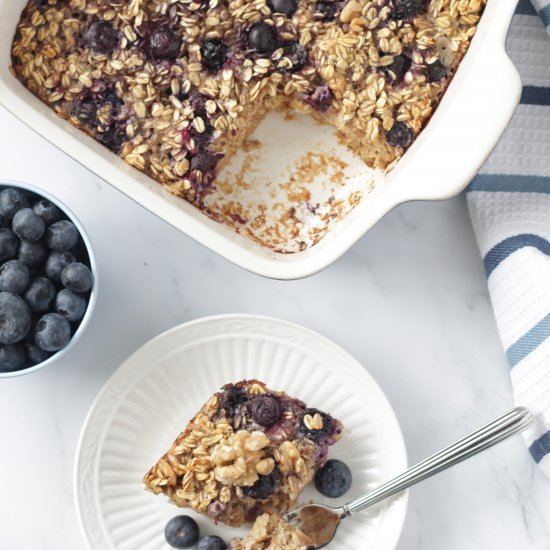 Healthy Blueberry Baked Oatmeal