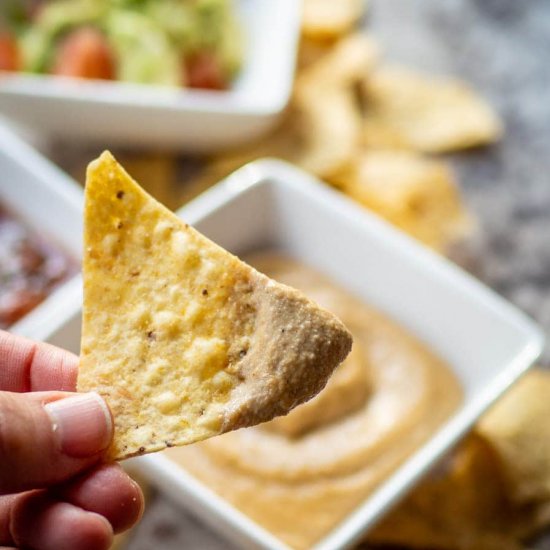 Easy Creamy Cashew Queso Dip